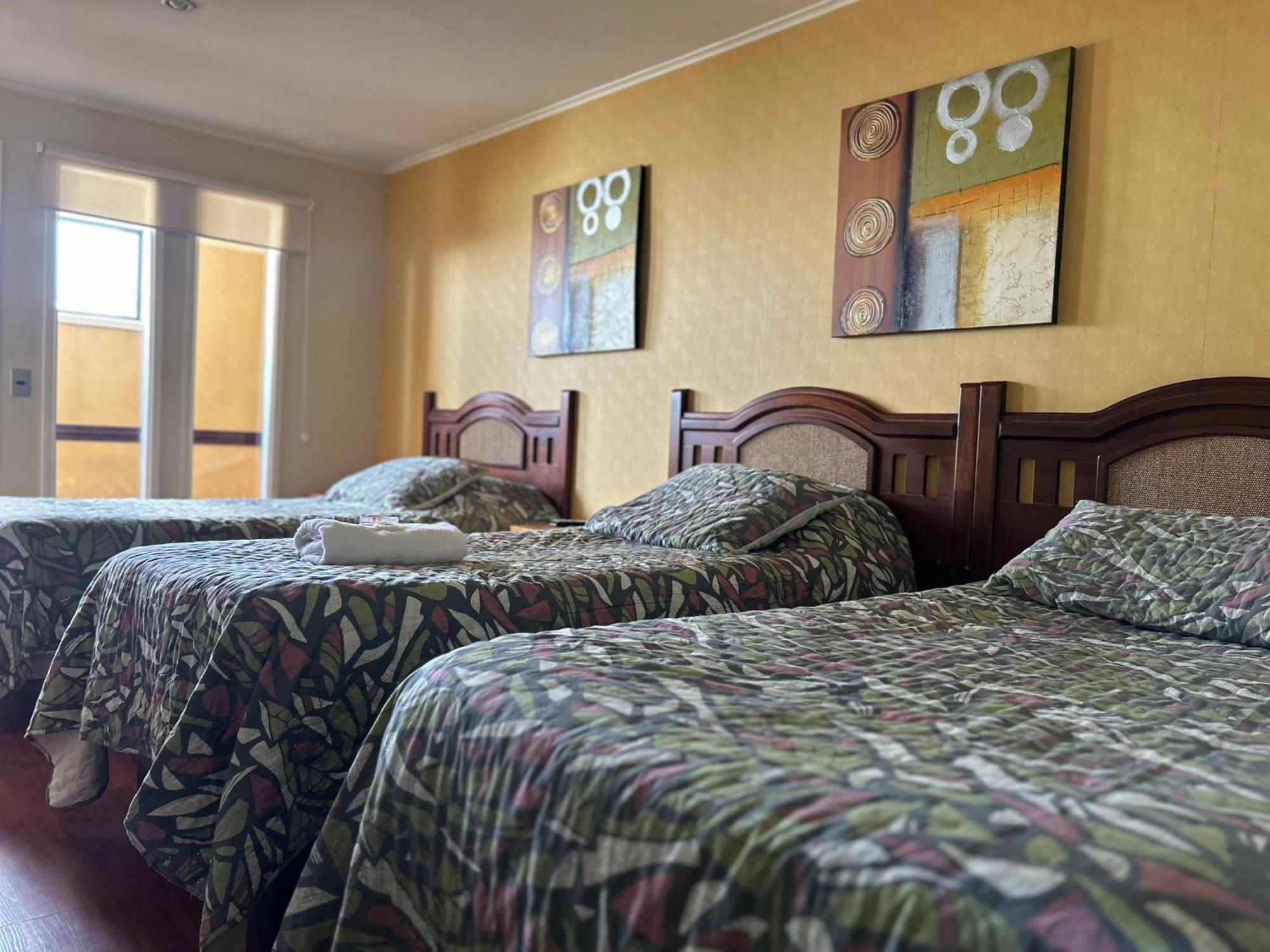 Hostal Don Guillermo Puerto Natales Zewnętrze zdjęcie